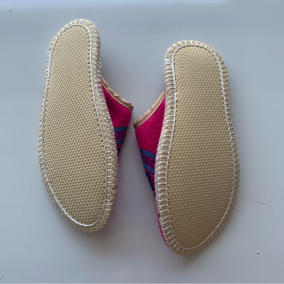 Hand Made Wool Embroidered Middle Eastern Slippers Ethnic‎ Woman 6.5 - Picture 2 of 7